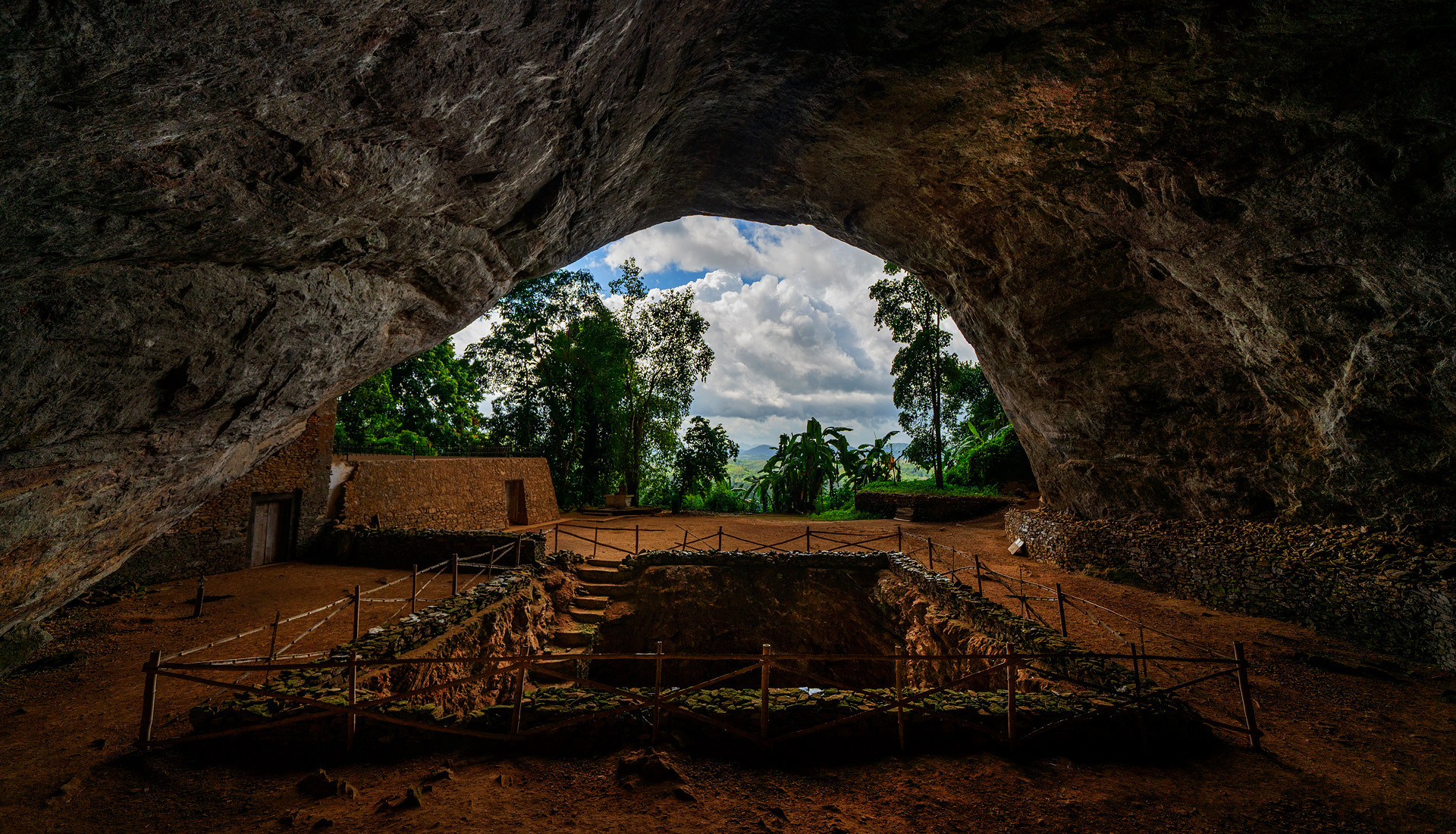 Fa Hien Cave